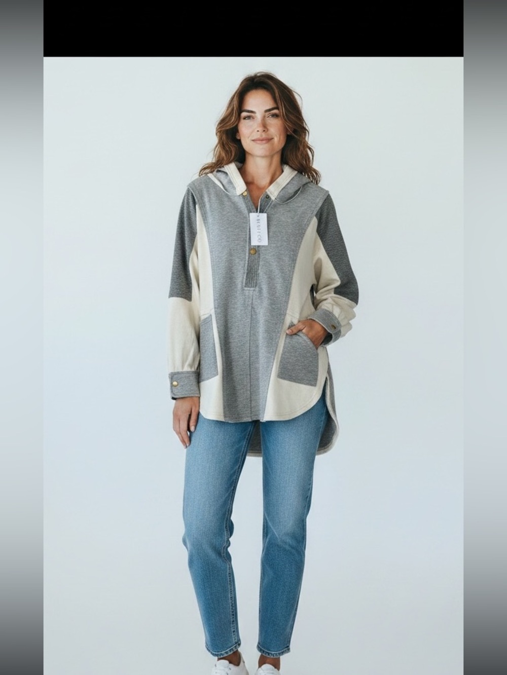 NWT AEMI + CO Oversized Color Block Hooded Pullover Sweatshirt Gray Cream Size S